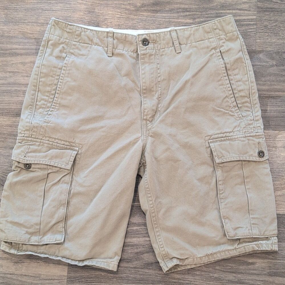 Levi's Cargo Shorts Beige Button Cargo Pockets Men's Casual Summer 11" Inseam